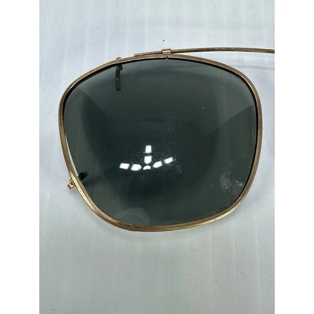 Vintage Polaroid‎ Extra Large Clip-On Sunglasses Gold Wire & Gray Lens